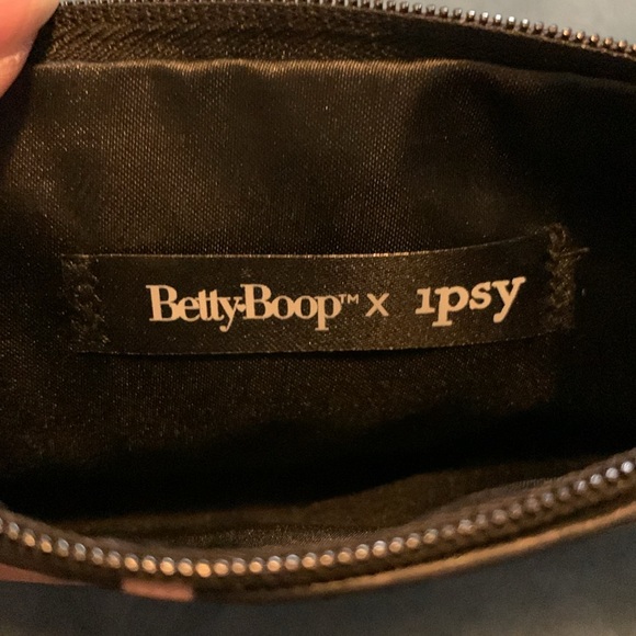 Vintage Betty Boop cosmetic /clutch bag. NWOT - Picture 6 of 7